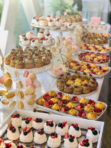 Cofetaria Homemade by Dia - Delicii Naturale in Buftea (Ilfov)