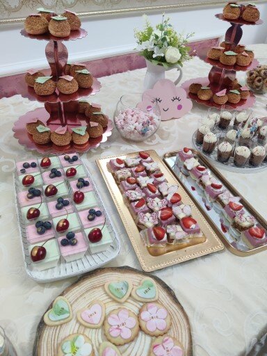 Cofetaria Homemade by Dia - Delicii Naturale in Buftea (Ilfov)